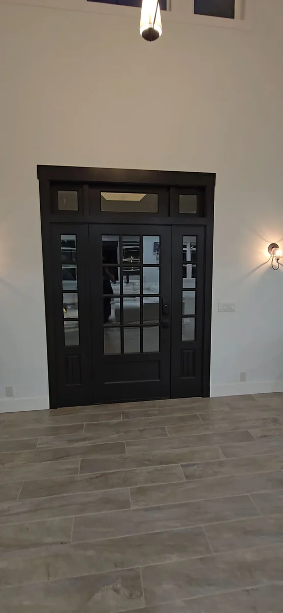 Interior entry and door finish from video capture